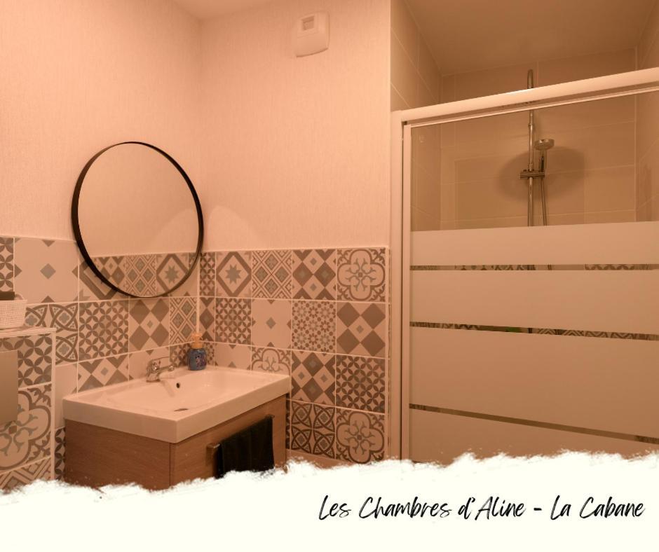 Les Chambres D'Aline Conches Номер фото